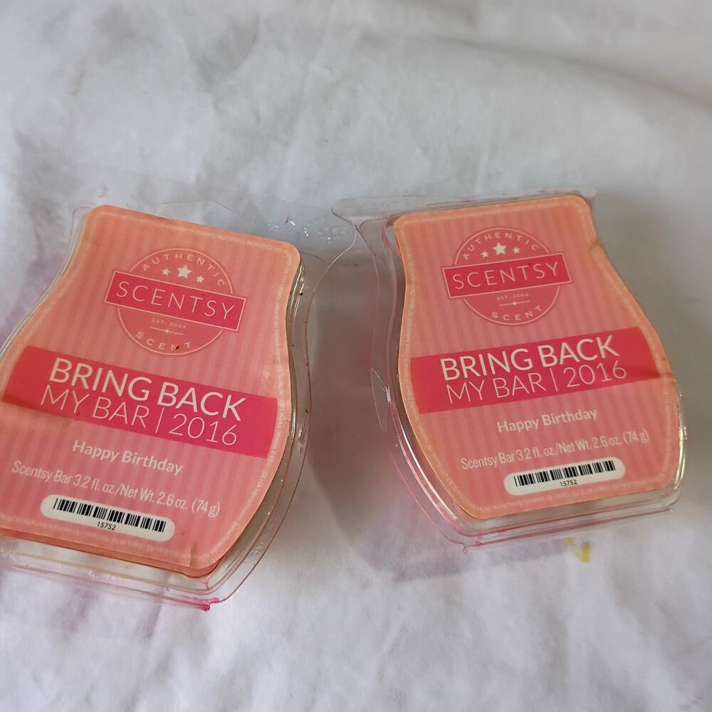 Scentsy Bar HAPPY BIRTHDAY 3.2 oz Authentic(Set of 2) scented wax